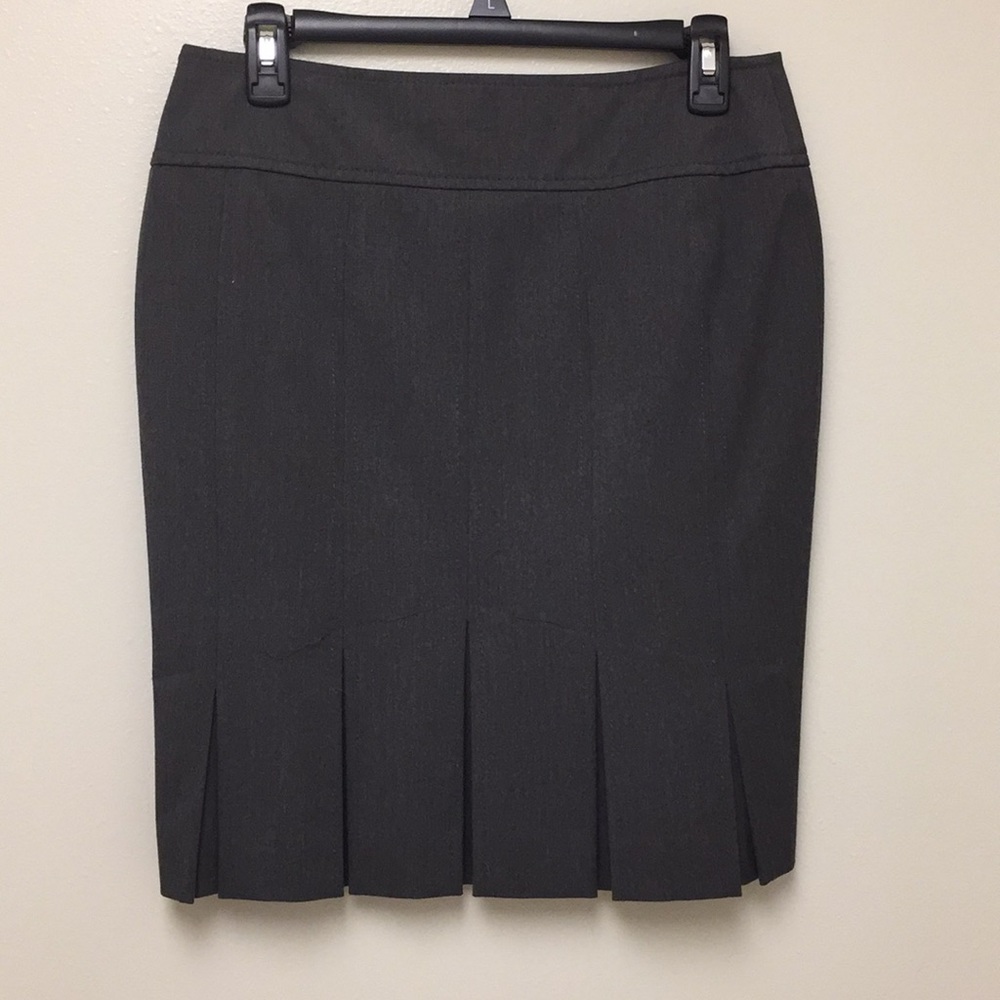 Express design studio gray pencil skirt 4